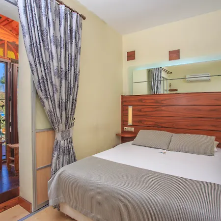 Daffodil Hotel