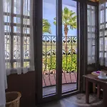 Otel Daffodil 3*