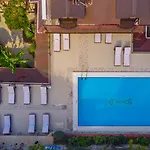 Otel Daffodil 3*