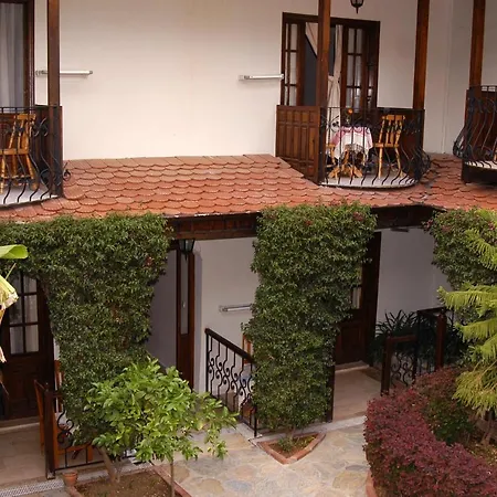 达坲迪尔别墅酒店 费特希耶