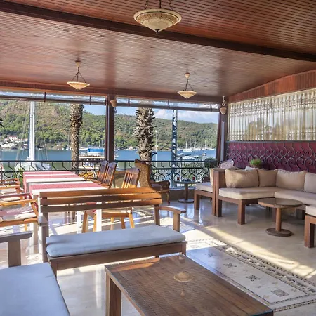 达坲迪尔别墅酒店 费特希耶