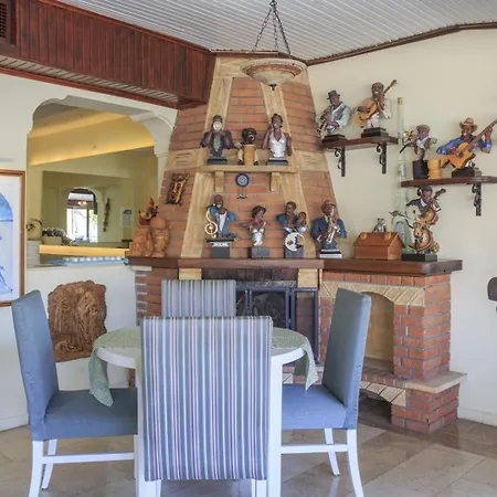 达坲迪尔别墅酒店 3* 费特希耶