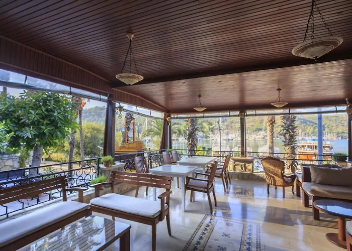 다포딜 호텔 페티예