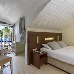 دافوديل فتحية